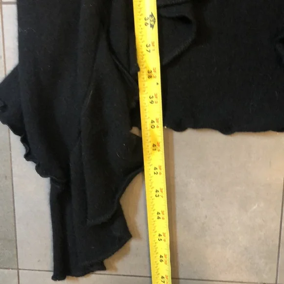 Aqua Cashmere Ruffled Duster Final Sale - Picture 6 of 12